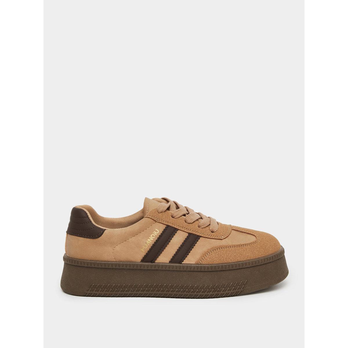 حذاء سنيكرز بنعل بلاتفورم-women-shoes-sneakers-image-1