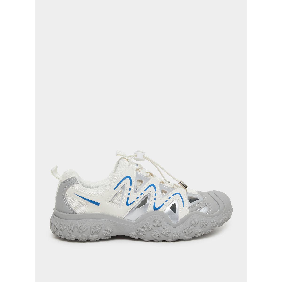 حذاء سنيكرز بنعل بارز الملمس-women-shoes-sneakers-image-2
