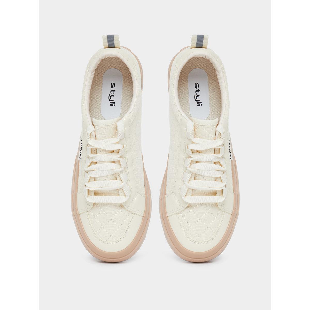 حذاء سنيكرز بمظهر مُبطن-women-shoes-sneakers-image-5