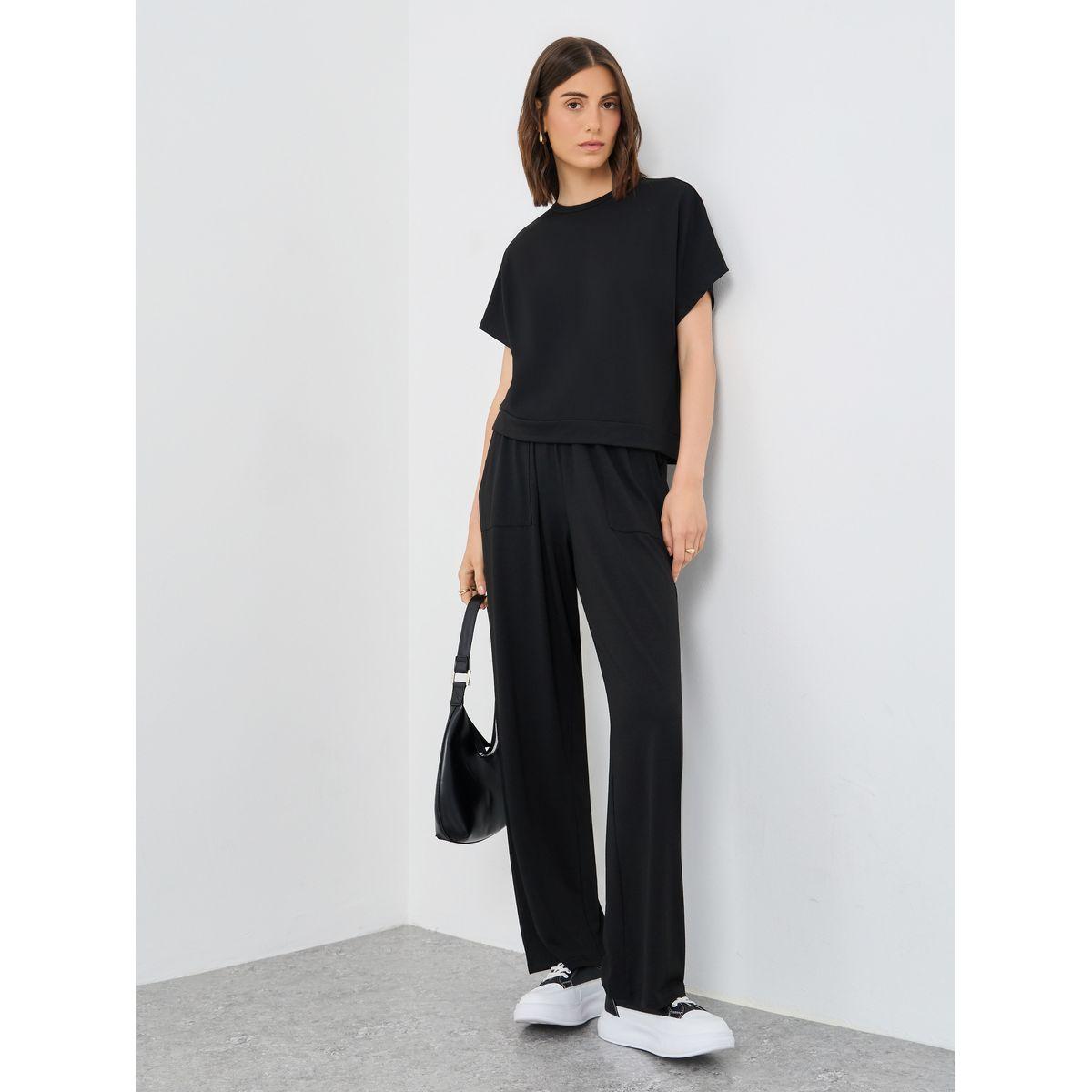 Styli Solid Boxy Fit T-Shirt and Pants Co-Ords-women-clothing-coordsets-image-1