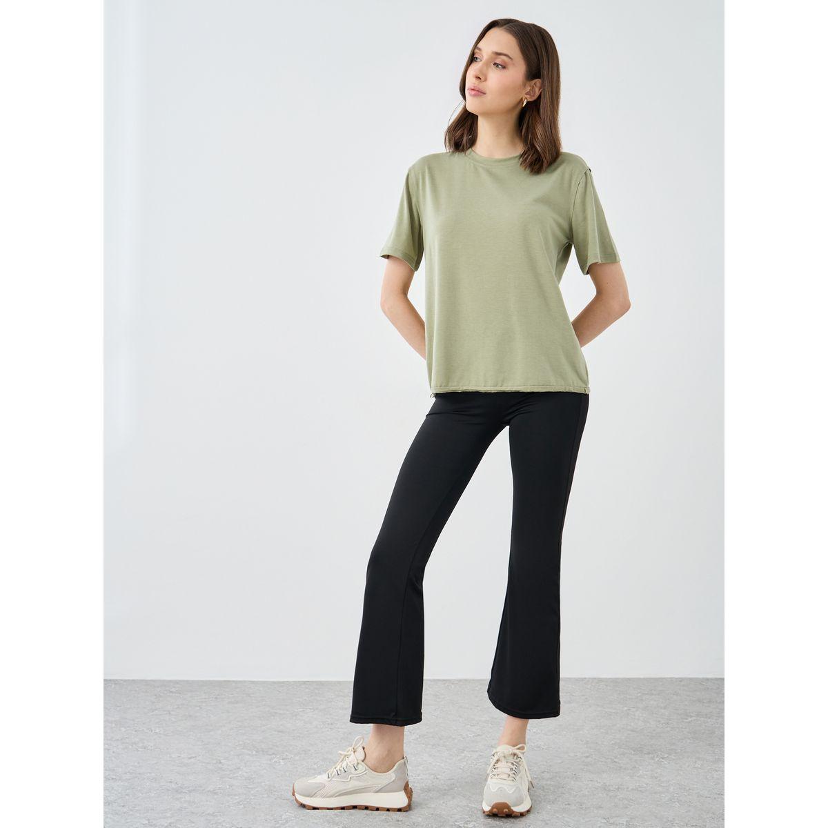 Styli Solid Round Neck Regular Fit T-Shirt-women-clothing-tshirts-image-2