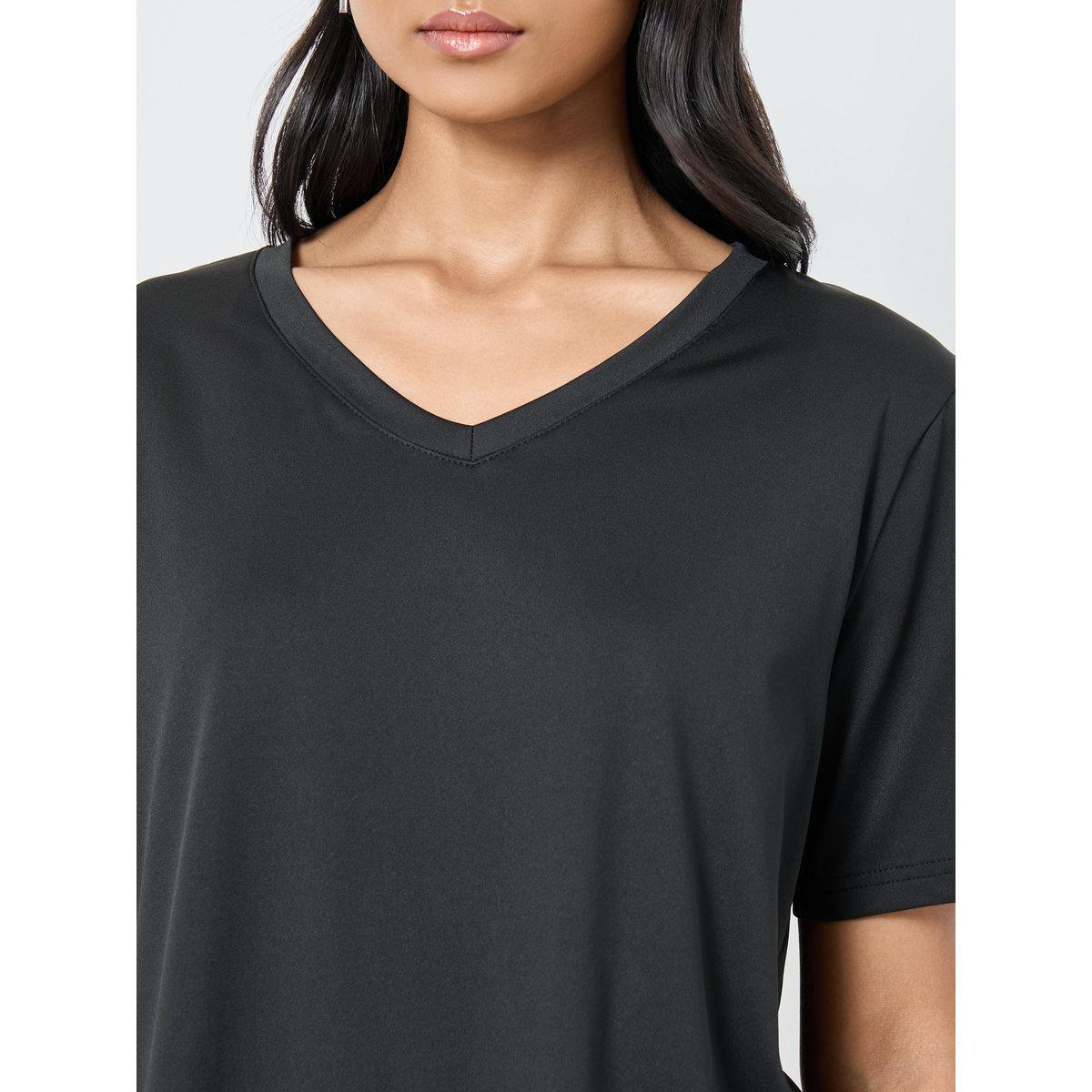 Styli Solid V-Neck Regular Fit T-Shirt-women-clothing-tshirts-image-3