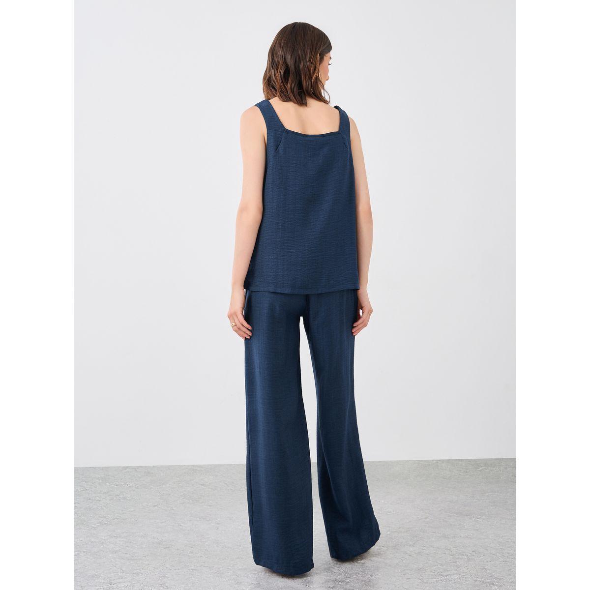 Styli Solid Square Neck Top and Pants Co-Ords-women-clothing-coordsets-image-4