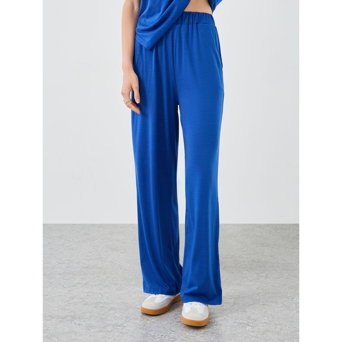 طقم منسق من بنطال بأرجل واسعة مع بلوزة-women-clothing-coordsets-image-5