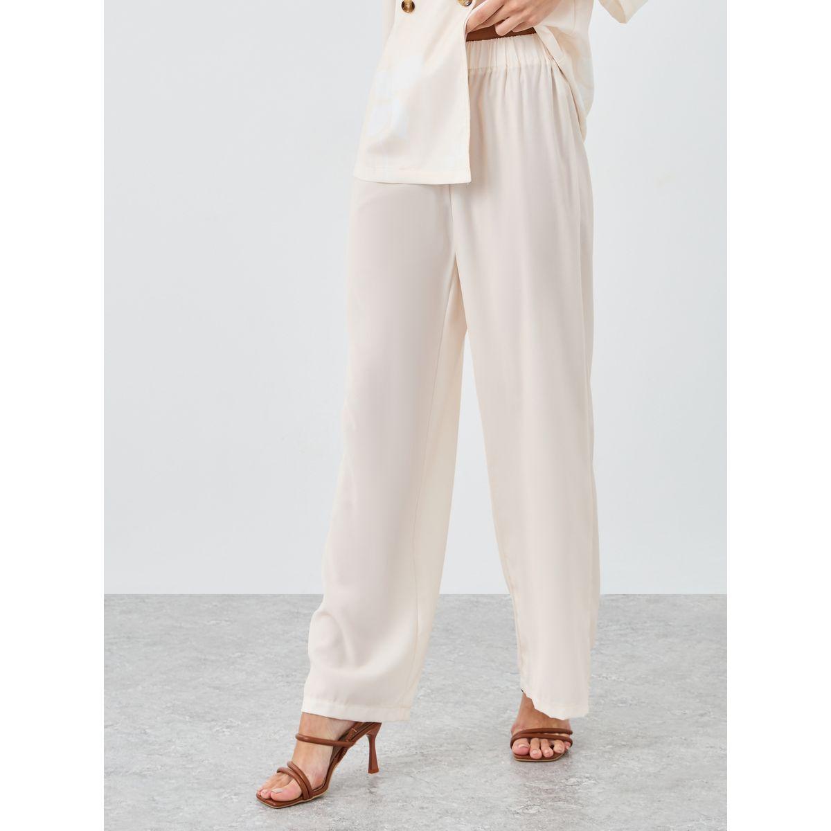 Styli Cream Floral Print Collared Shirt and Trouser Modest Set-women-arabicclothing-sets-image-4