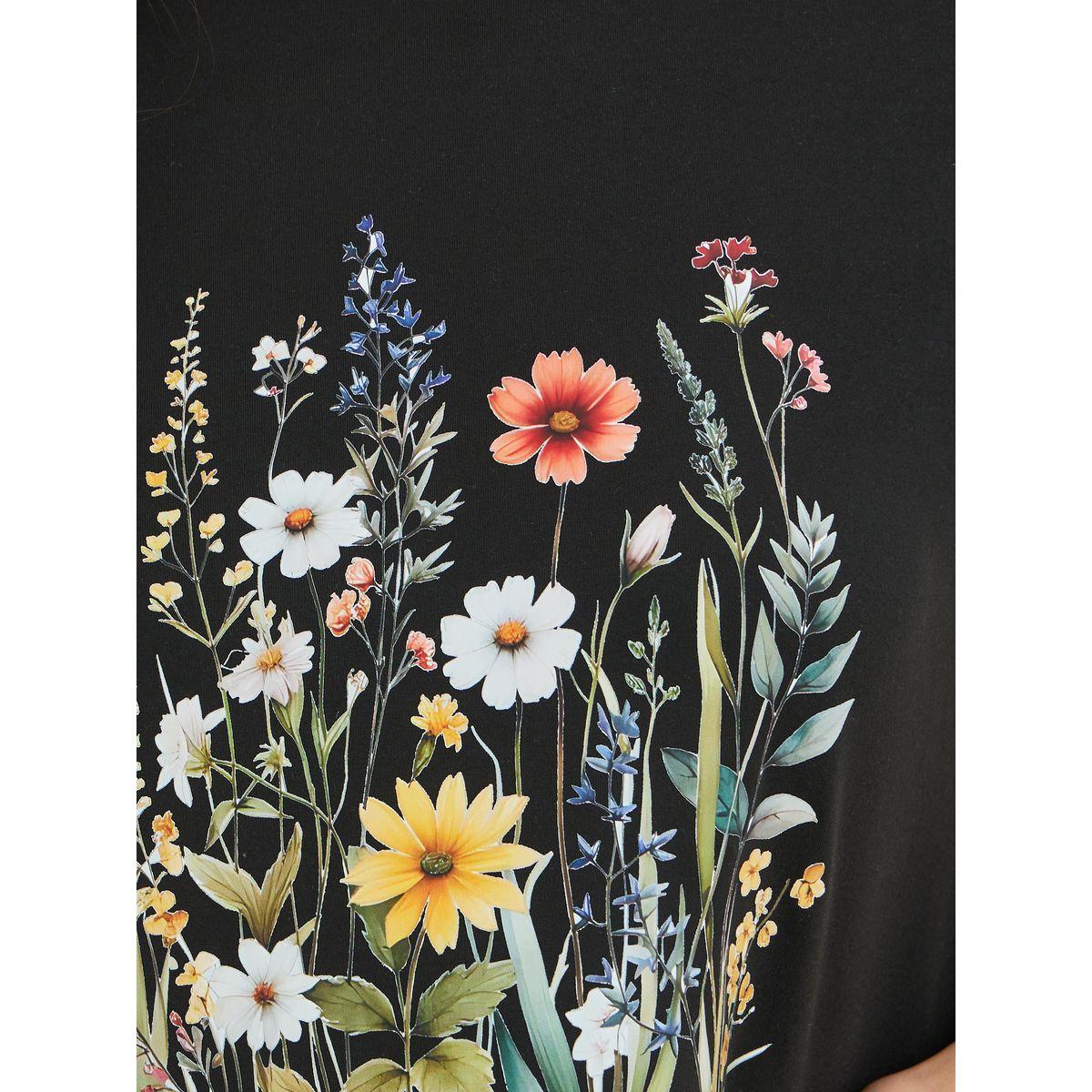 Styli Graphic Print Short Sleeve T-Shirt-women-clothing-tshirts-image-3