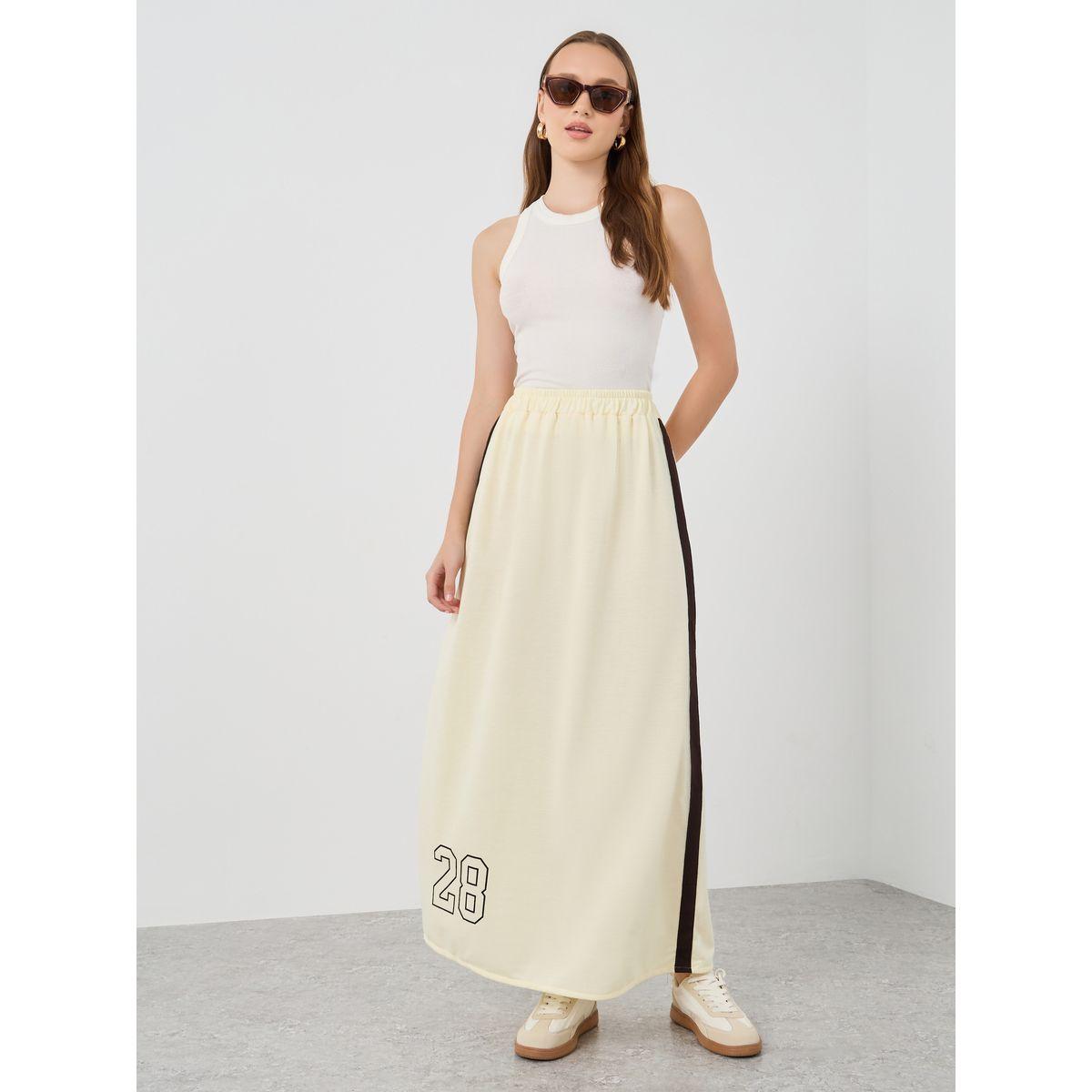 Styli Graphic Print Side Tape Detail A-Line Maxi Skirt-women-clothing-bottoms-skirts-image-1