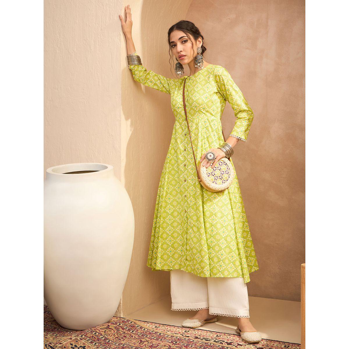 Sassafras Green Floral Buttoned Pocket Kurta-women-clothing-ethnicwear-kurtas-image-2