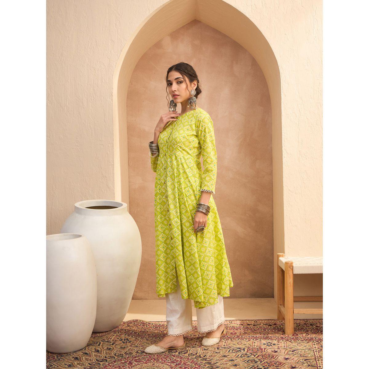 Sassafras Green Floral Buttoned Pocket Kurta-women-clothing-ethnicwear-kurtas-image-3