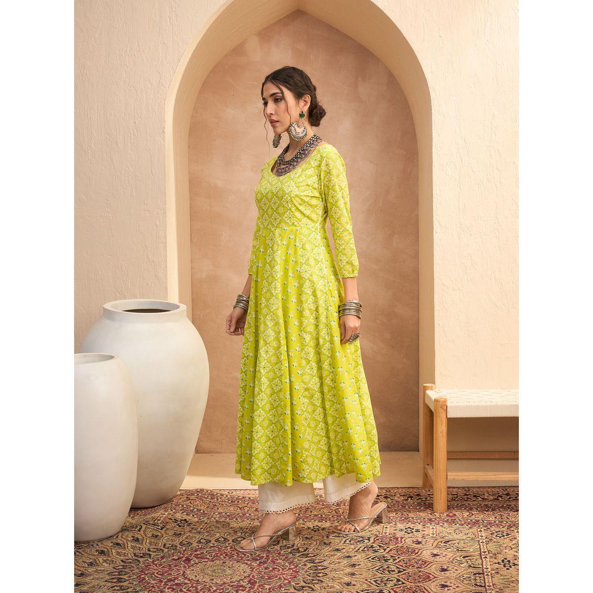 كورتا بتفاصيل زهور وياقة قلب-women-clothing-ethnicwear-kurtas-image-3