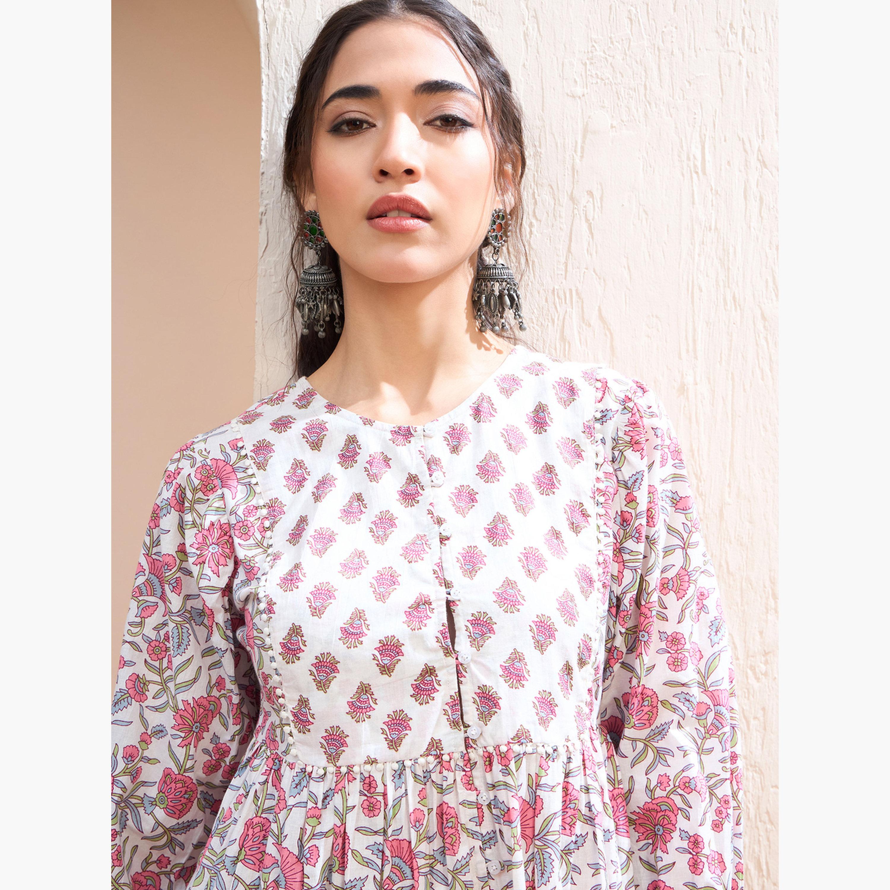 ساسافراس - كورتي أبيض مزهر بأزرار من الدانتيل-women-clothing-ethnicwear-kurtas-image-4