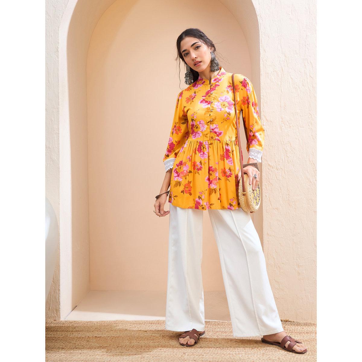 كورتي بطبعة زهور وتفاصيل أزرار-women-clothing-ethnicwear-kurtas-image-2