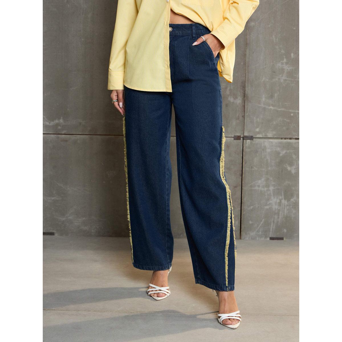 بنطال جينز بقصة أرجل مستقيمة-women-clothing-bottoms-jeans-image-7