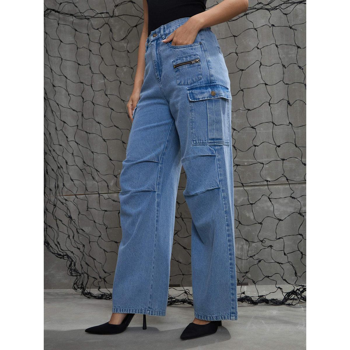 بنطال جينز بجيوب كارجو-women-clothing-bottoms-jeans-image-3