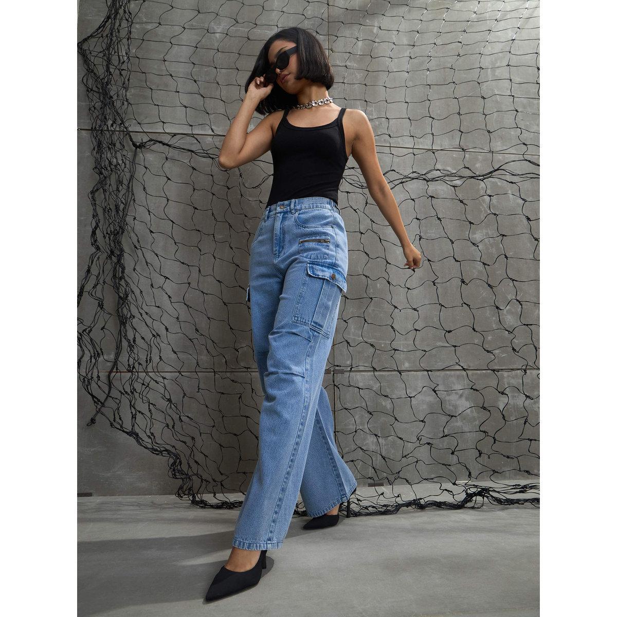 بنطال جينز بجيوب كارجو-women-clothing-bottoms-jeans-image-6