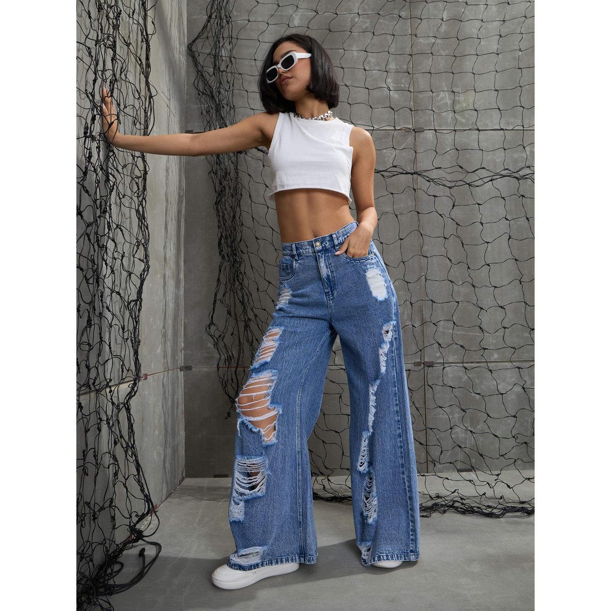 بنطال جينز بخصر عالي وتفاصيل مشطوفة-women-clothing-bottoms-jeans-image-6