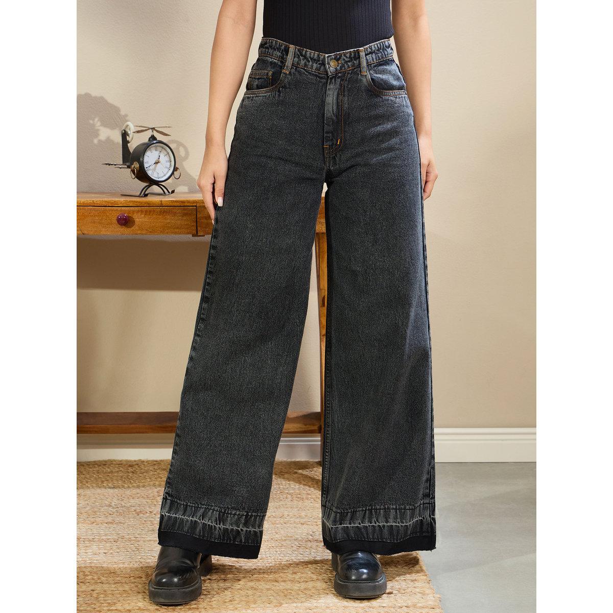 بنطال جينز بقصة أرجل واسعة-women-clothing-bottoms-jeans-image-7
