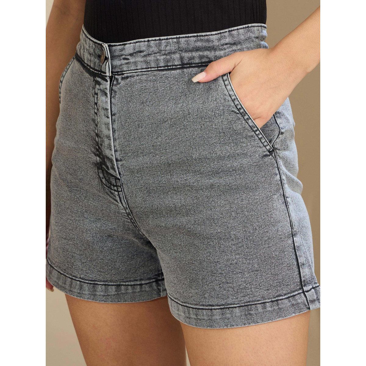 شورت بقصة دنيم بخصر عالي-women-clothing-bottoms-shorts-image-4
