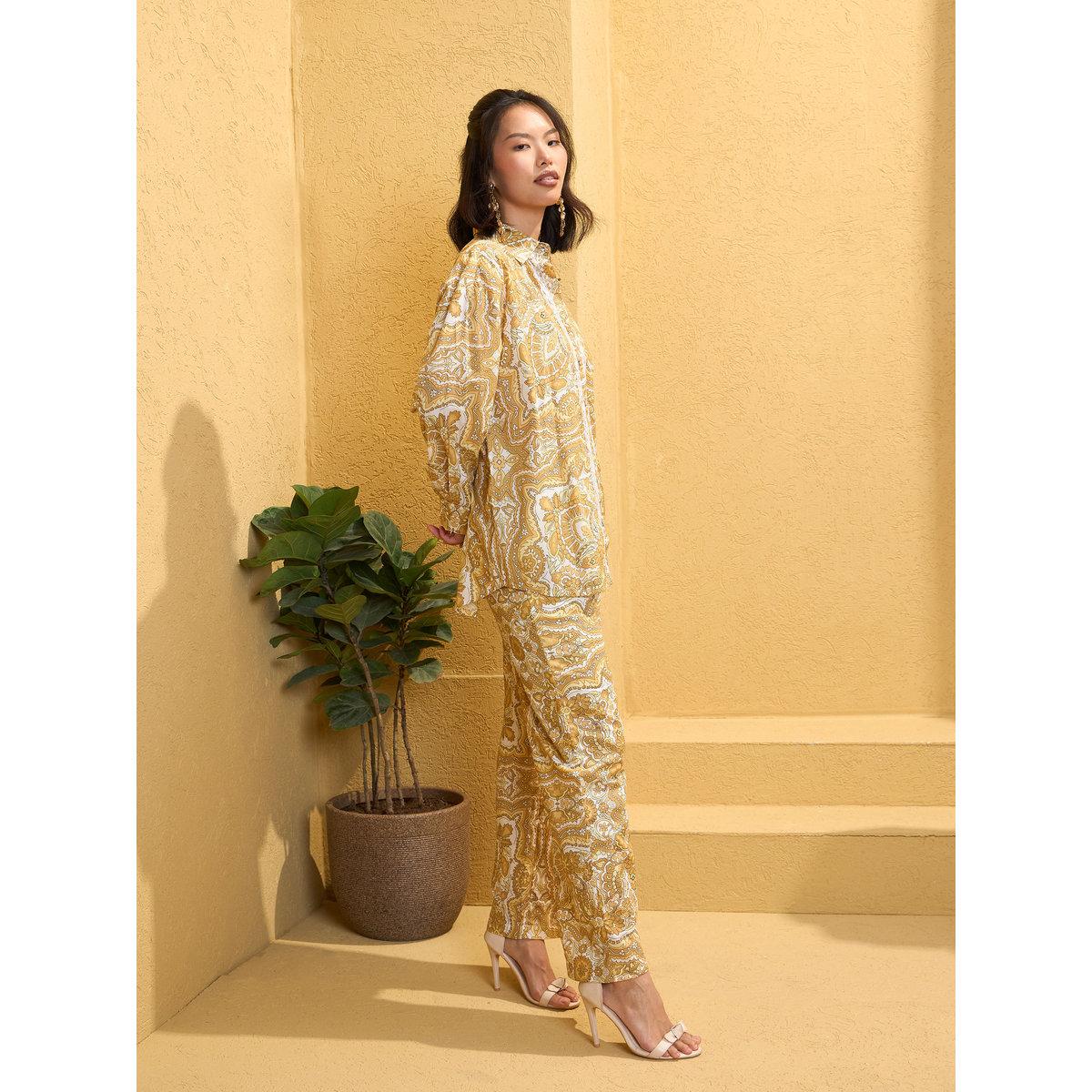 طقم منسق من بنطال وبلوزة مُطبعة بالكامل-women-clothing-coordsets-image-3