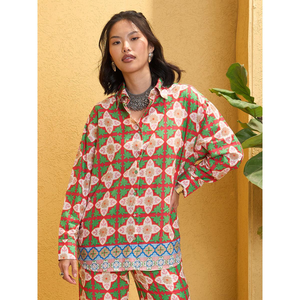 طقم منسق من بنطال وبلوزة مُطبعة بالكامل-women-clothing-coordsets-image-7