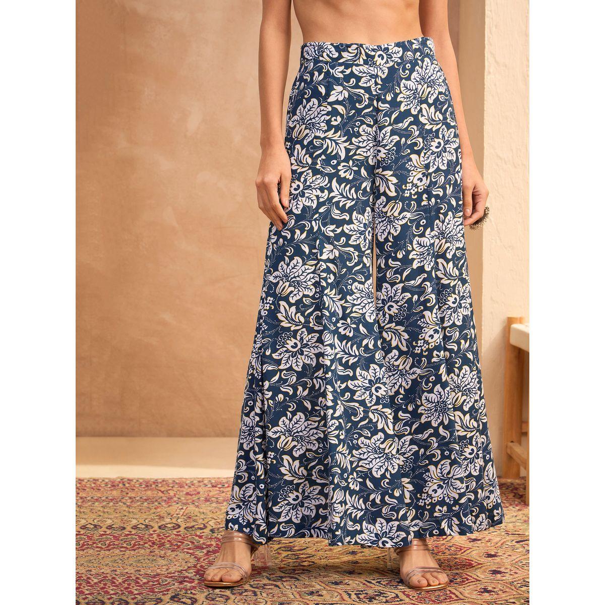 طقم منسق من بنطال بالازو وبلوزة مُطبعة بالكامل-women-clothing-coordsets-image-5