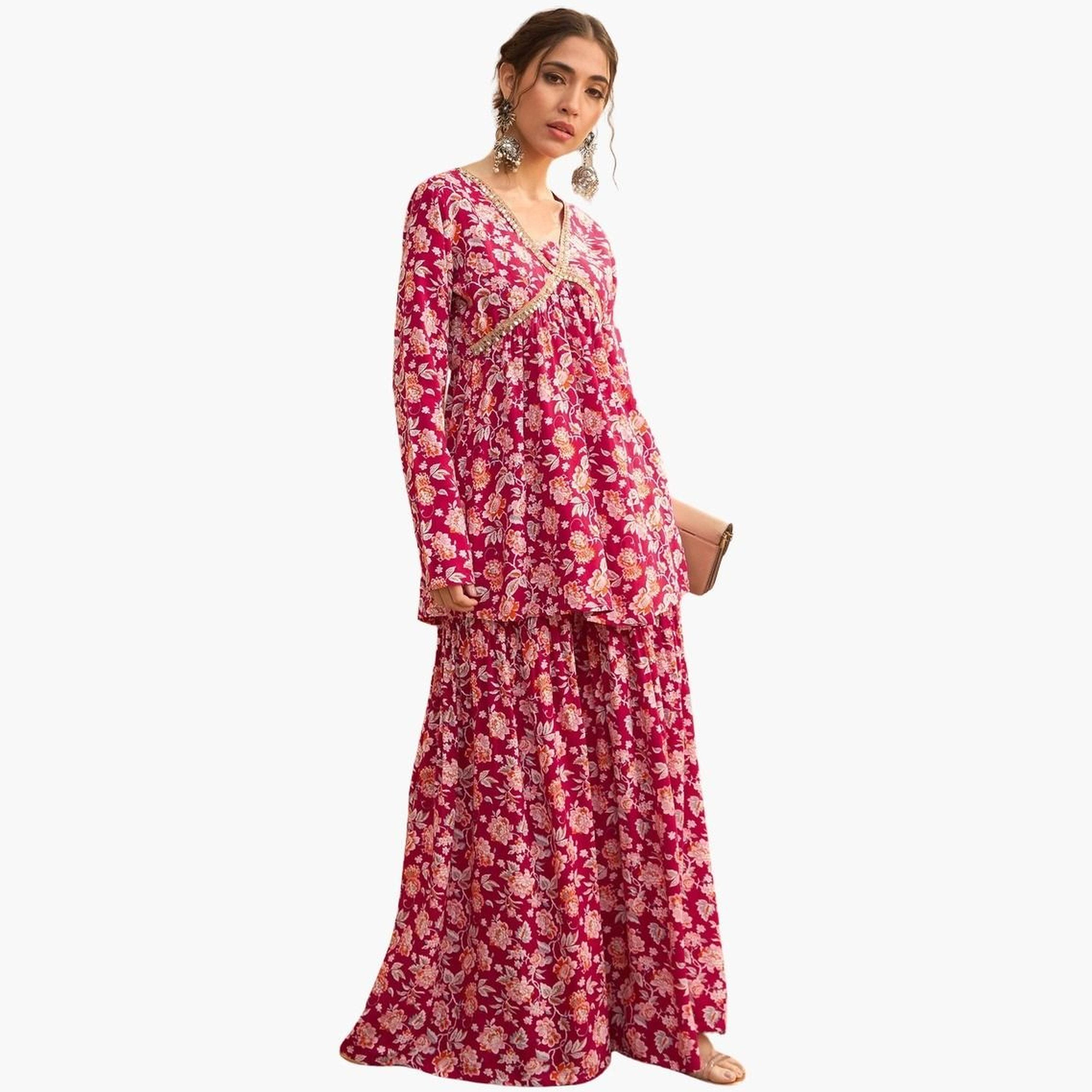 ساسافراس - بلوزة بيبلوم كامبريك حمراء مزهرّة مع بنطال شرارا للنساء-women-clothing-coordsets-image-2