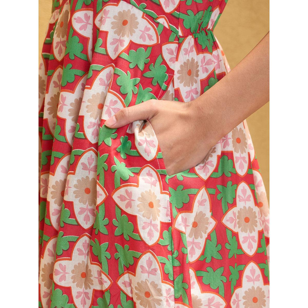 فستان ميدي مُطبع بالكامل بدون أكمام-women-clothing-dresses-image-4