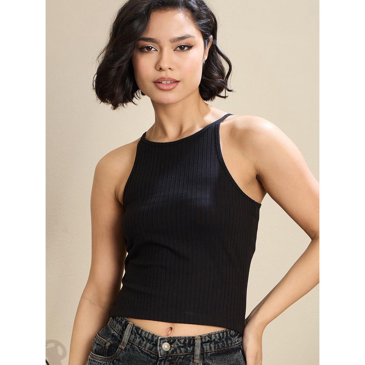 بلوزة قصيرة بحمالات وتفاصيل مُضلعة-women-clothing-tshirts-image-1