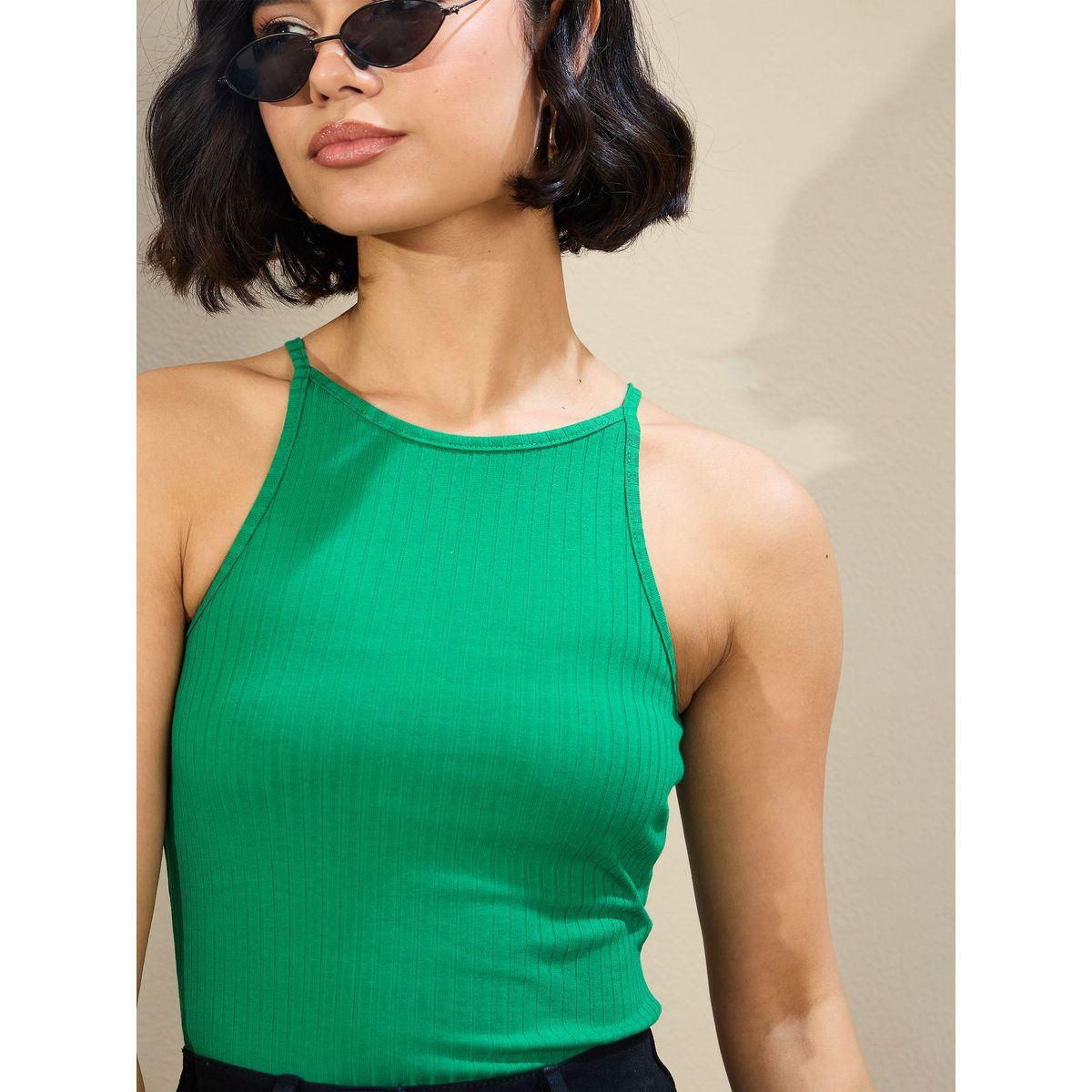 بلوزة قصيرة بحمالات وتفاصيل مُضلعة-women-clothing-tshirts-image-1