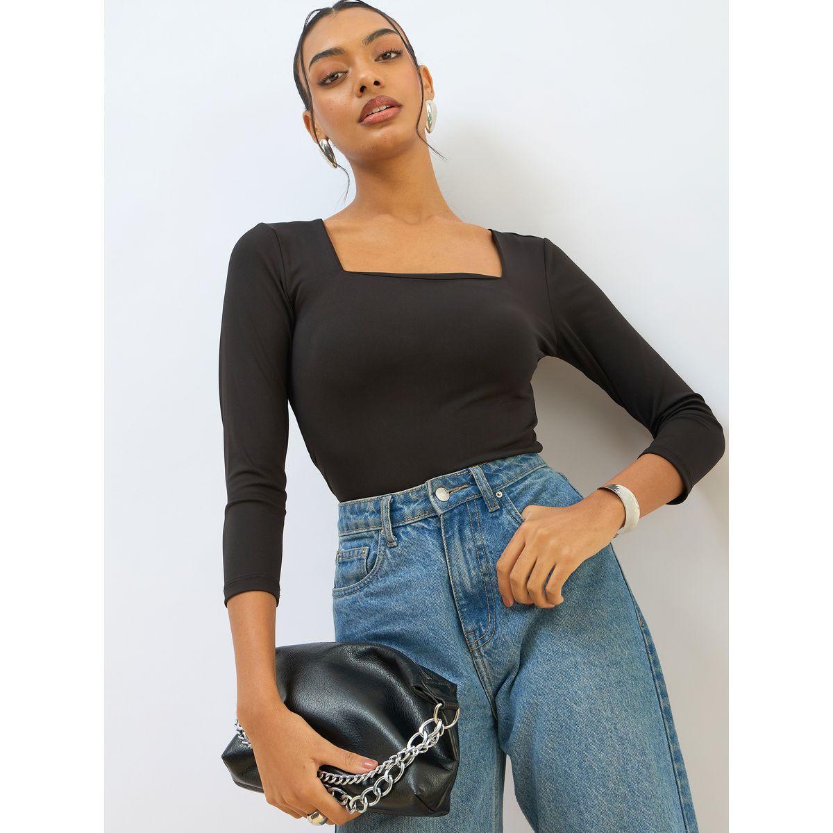بلوزة قصيرة محبوكة بياقة مربعة-women-clothing-tshirts-image-7