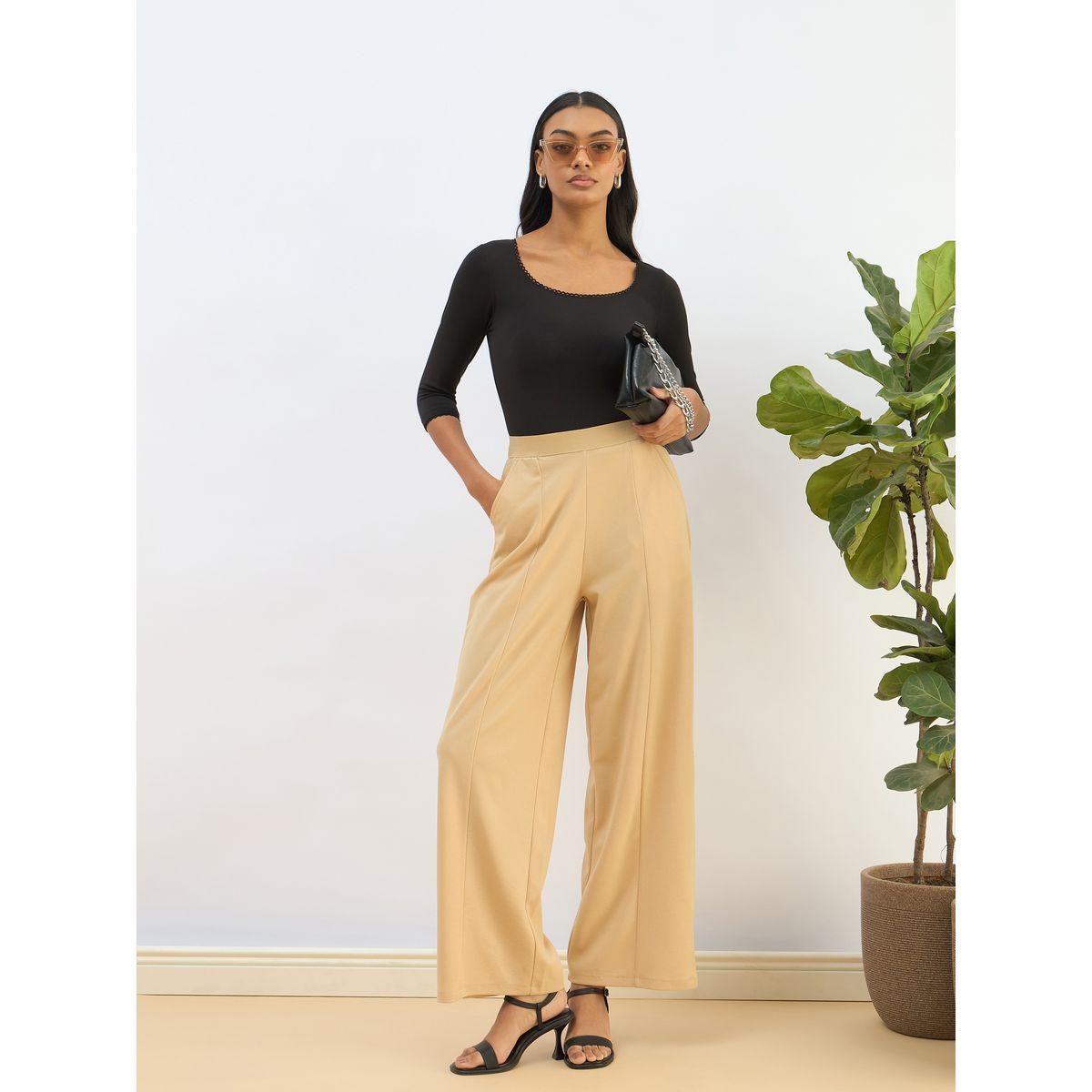 بلوزة قصيرة محبوكة بتفاصيل-women-clothing-tshirts-image-2