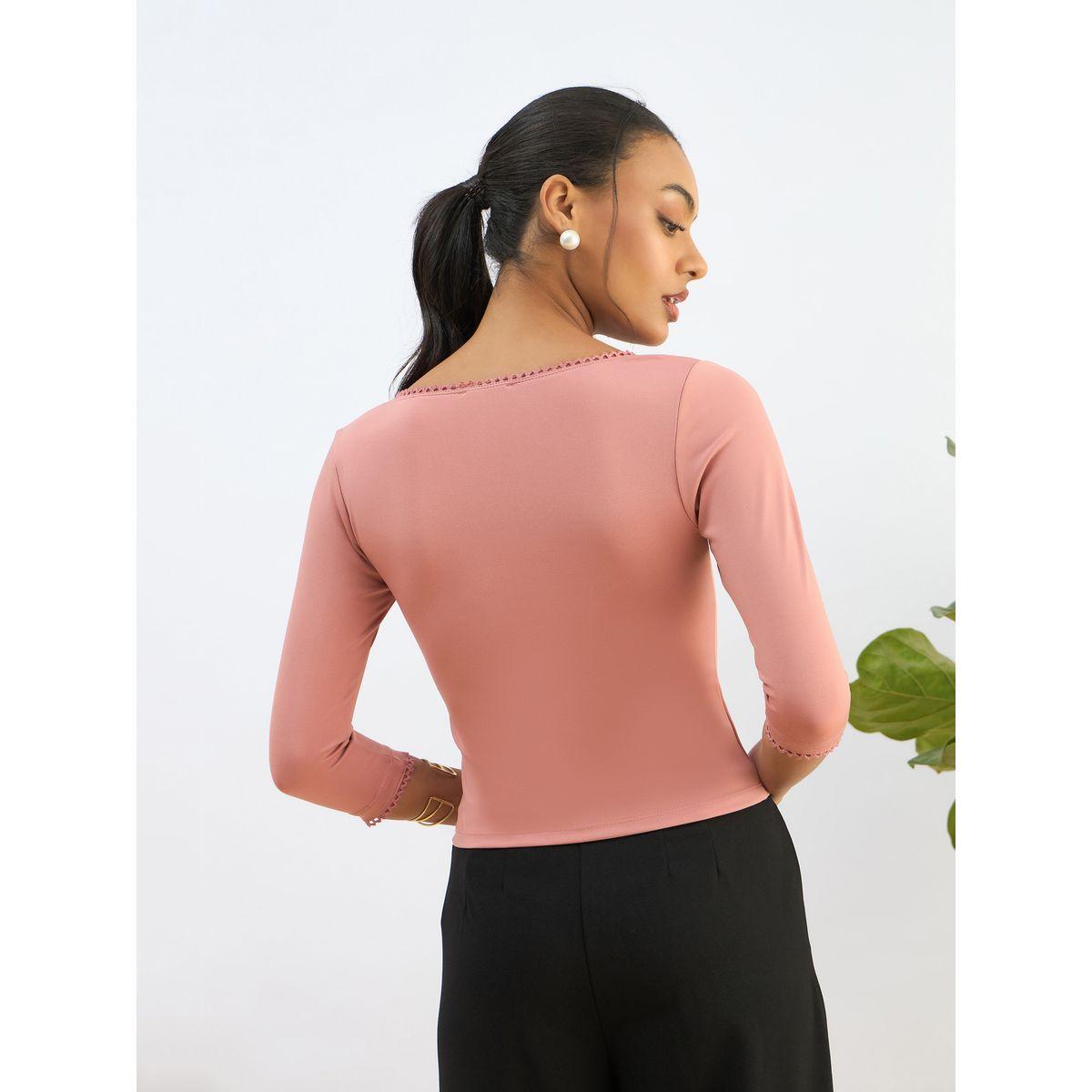 بلوزة قصيرة محبوكة بتفاصيل دانتيل-women-clothing-tshirts-image-5