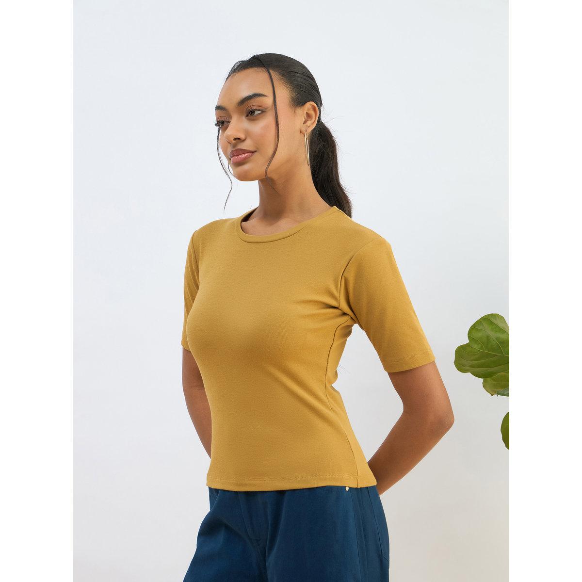 بلوزة بتفاصيل مُضلعة وأكمام قصيرة-women-clothing-shirtsandblouses-blouses-image-3