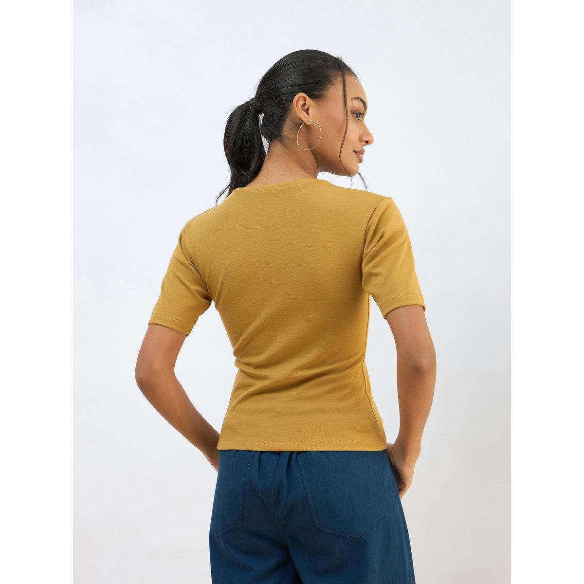 بلوزة بتفاصيل مُضلعة وأكمام قصيرة-women-clothing-shirtsandblouses-blouses-image-5