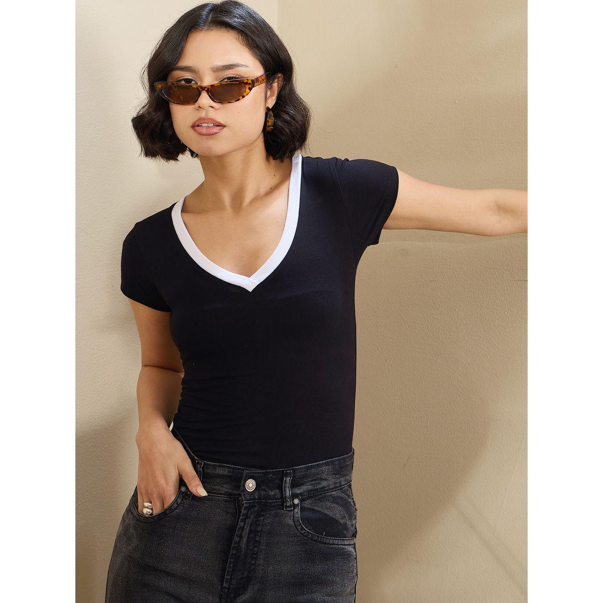 تيشيرت قصير بياقة عميقة-women-clothing-tshirts-image-1