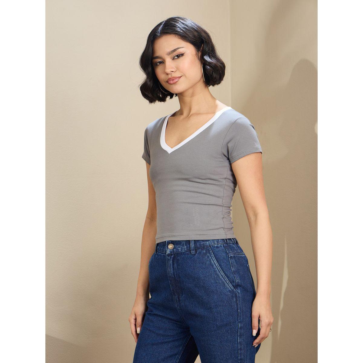 تيشيرت قصير بياقة عميقة-women-clothing-tshirts-image-3