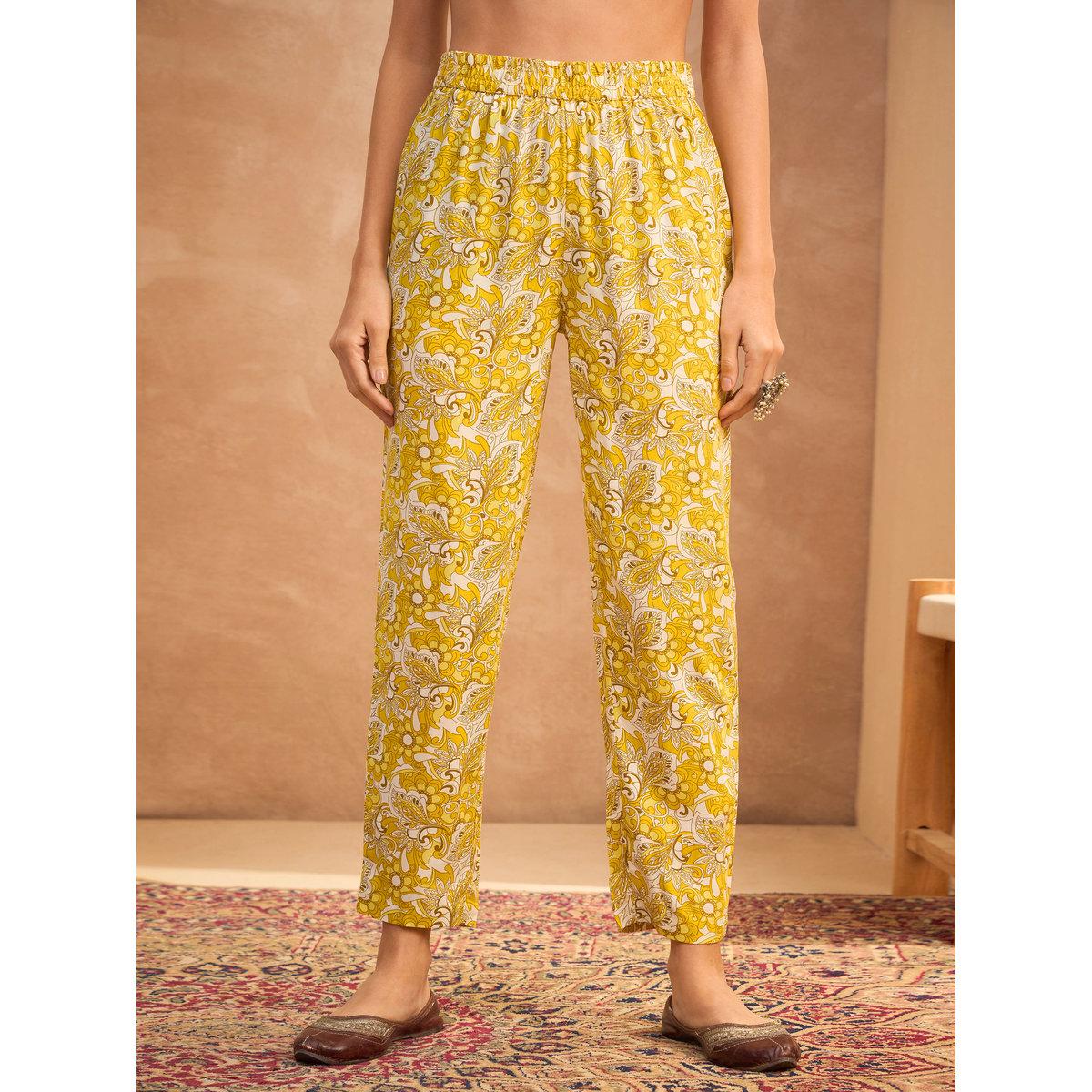 Sassafras Yellow Floral Anarkali Kurta and Pants Set-women-clothing-ethnicwear-kurtasets-image-7