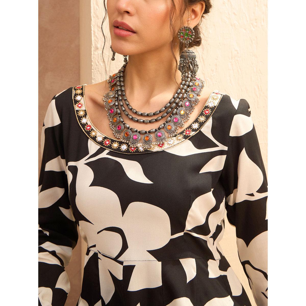 Sassafras Black Floral Anarkali Kurta and Pants Set-women-clothing-ethnicwear-kurtasets-image-5