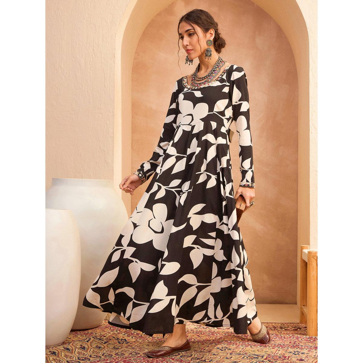 Sassafras Black Floral Anarkali Kurta and Pants Set-women-clothing-ethnicwear-kurtasets-image-6