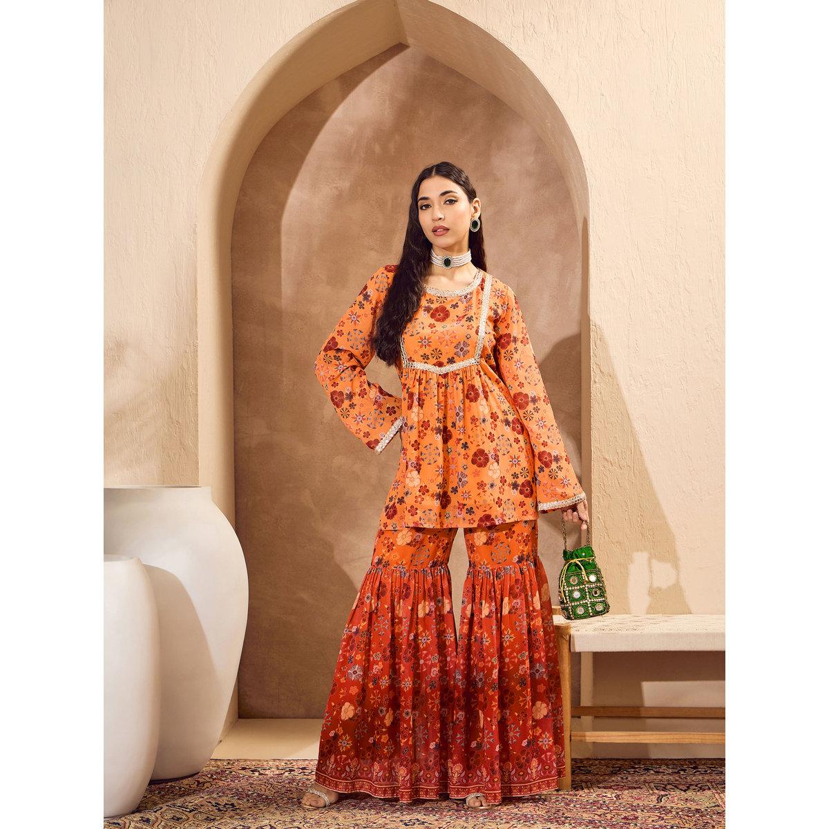طقم من كورتا بطبعة زهور وبنطال شرارة-women-clothing-ethnicwear-kurtasets-image-2
