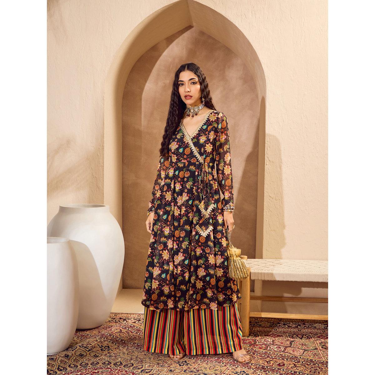 طقم من كورتا بطبعة زهور مع بنطال بالازو-women-clothing-ethnicwear-kurtasets-image-10