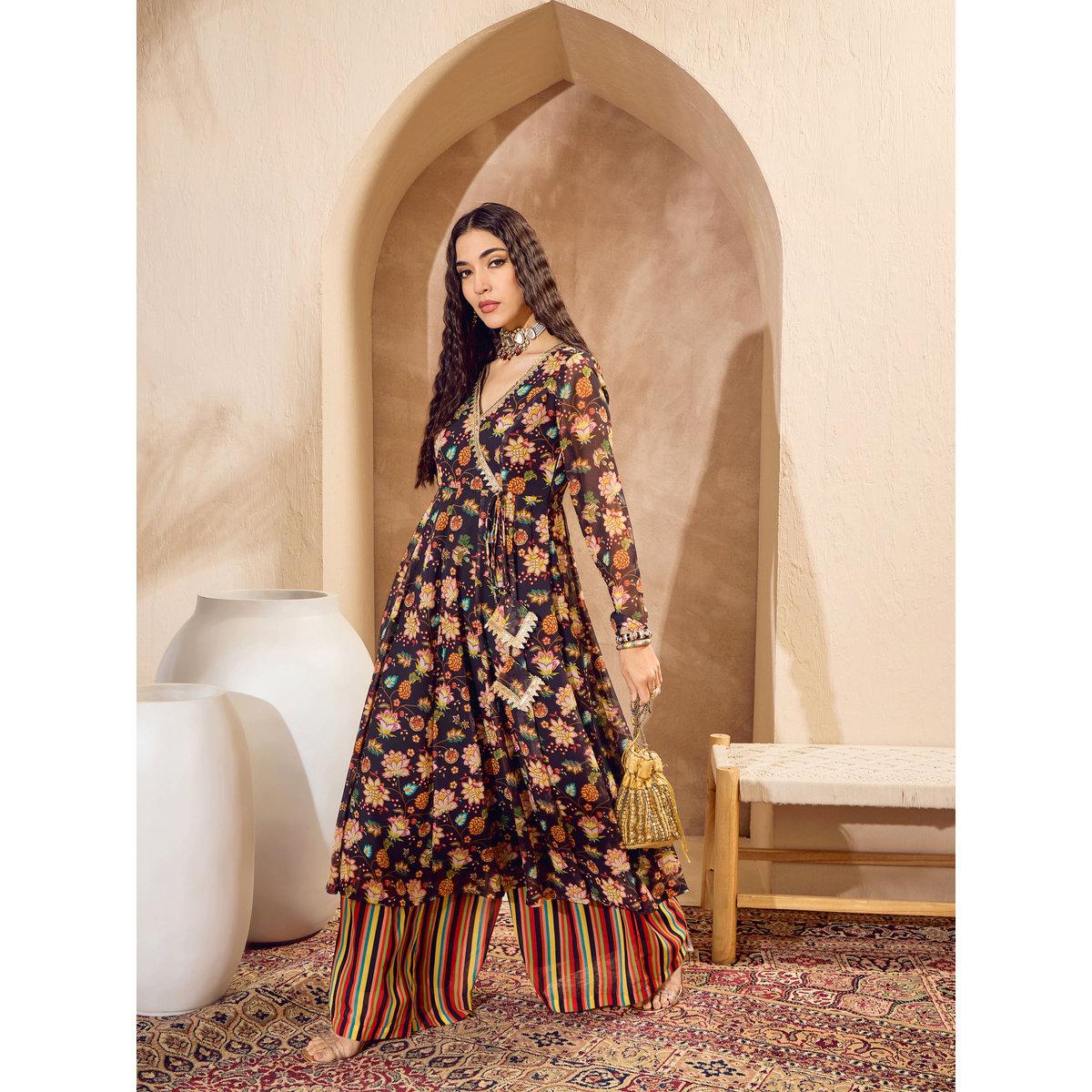 طقم من كورتا بطبعة زهور مع بنطال بالازو-women-clothing-ethnicwear-kurtasets-image-2
