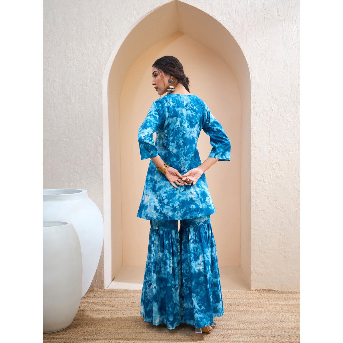 طقم من كورتا بتفاصيل مُطرزة مع بنطال شرارة-women-clothing-ethnicwear-kurtasets-image-6