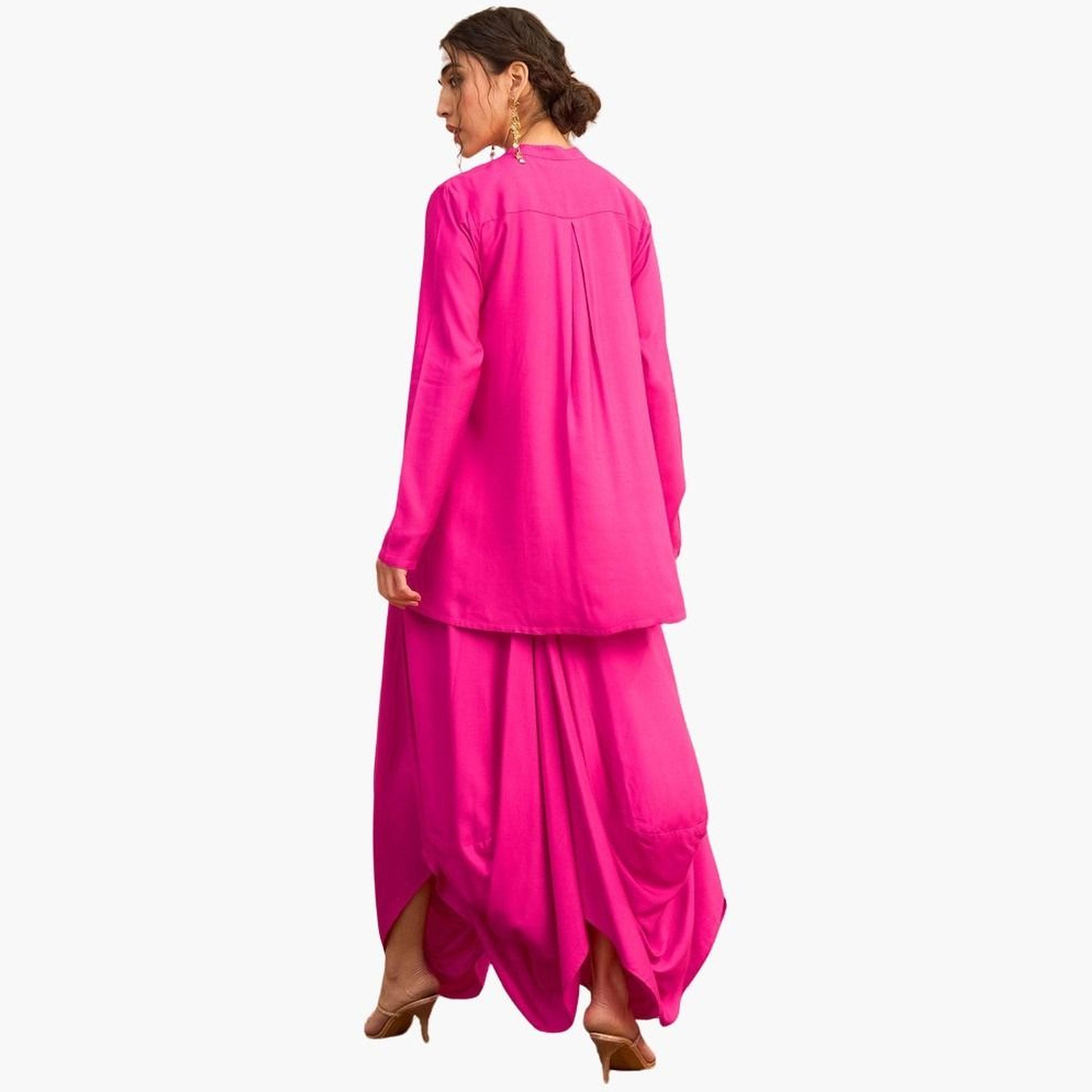 ساسافراس - طقم بلوزة ببلوم مطرزة باللون الفوشيا مع تنورة دوتي للنساء-women-clothing-ethnicwear-kurtasets-image-4