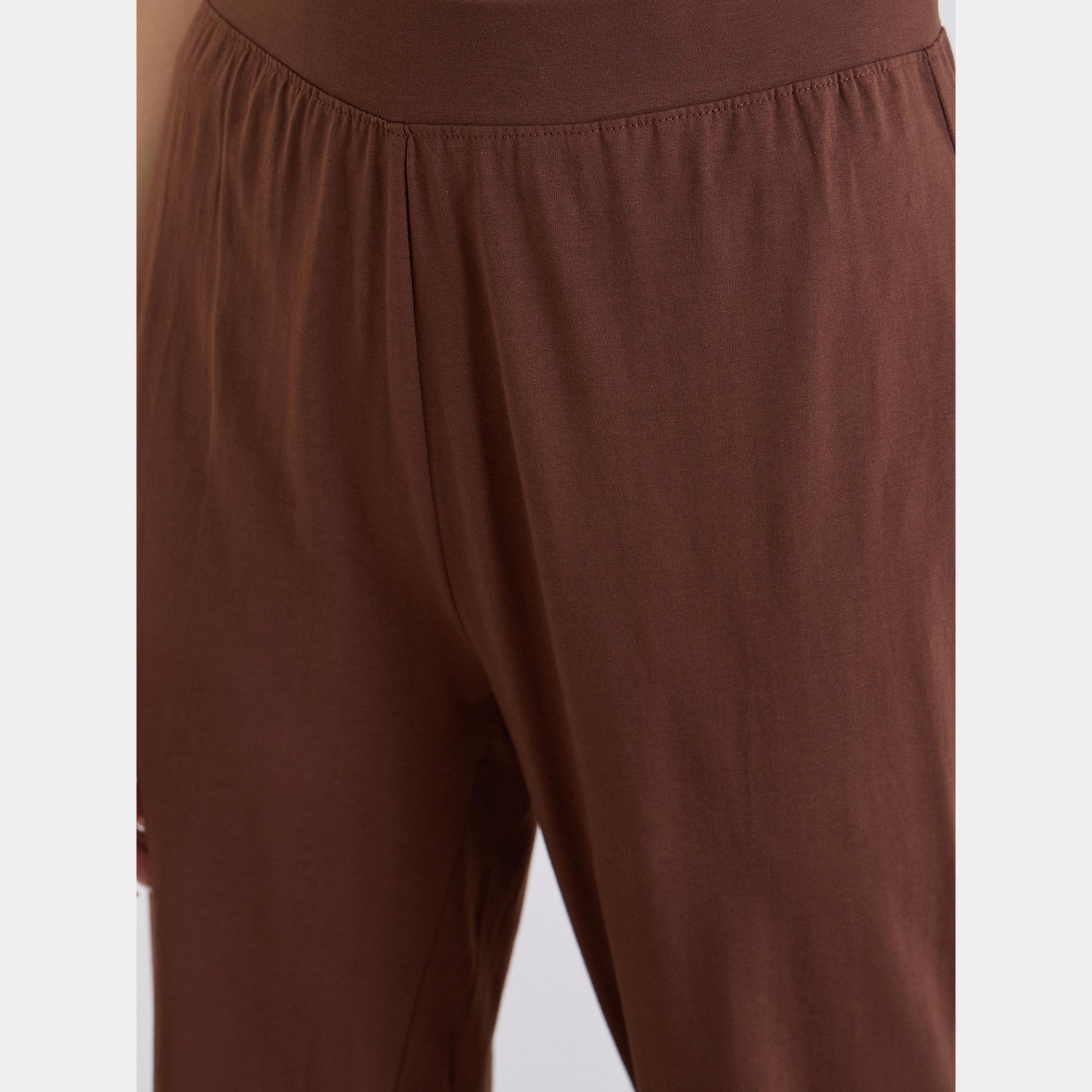 Styli Women Brown Flared Leg Trousers-women-clothing-bottoms-joggers-image-4
