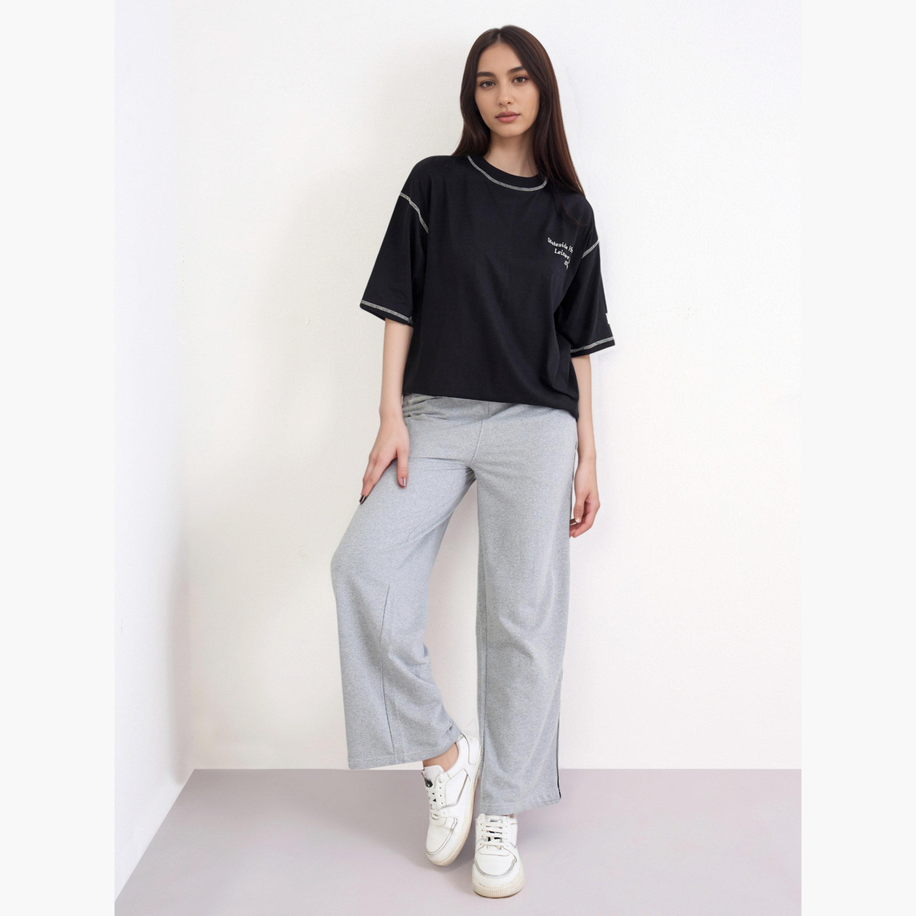 ستايلي - بنطال رياضي رمادي واسع الساق مع تفاصيل حواف-women-clothing-bottoms-joggers-image-2