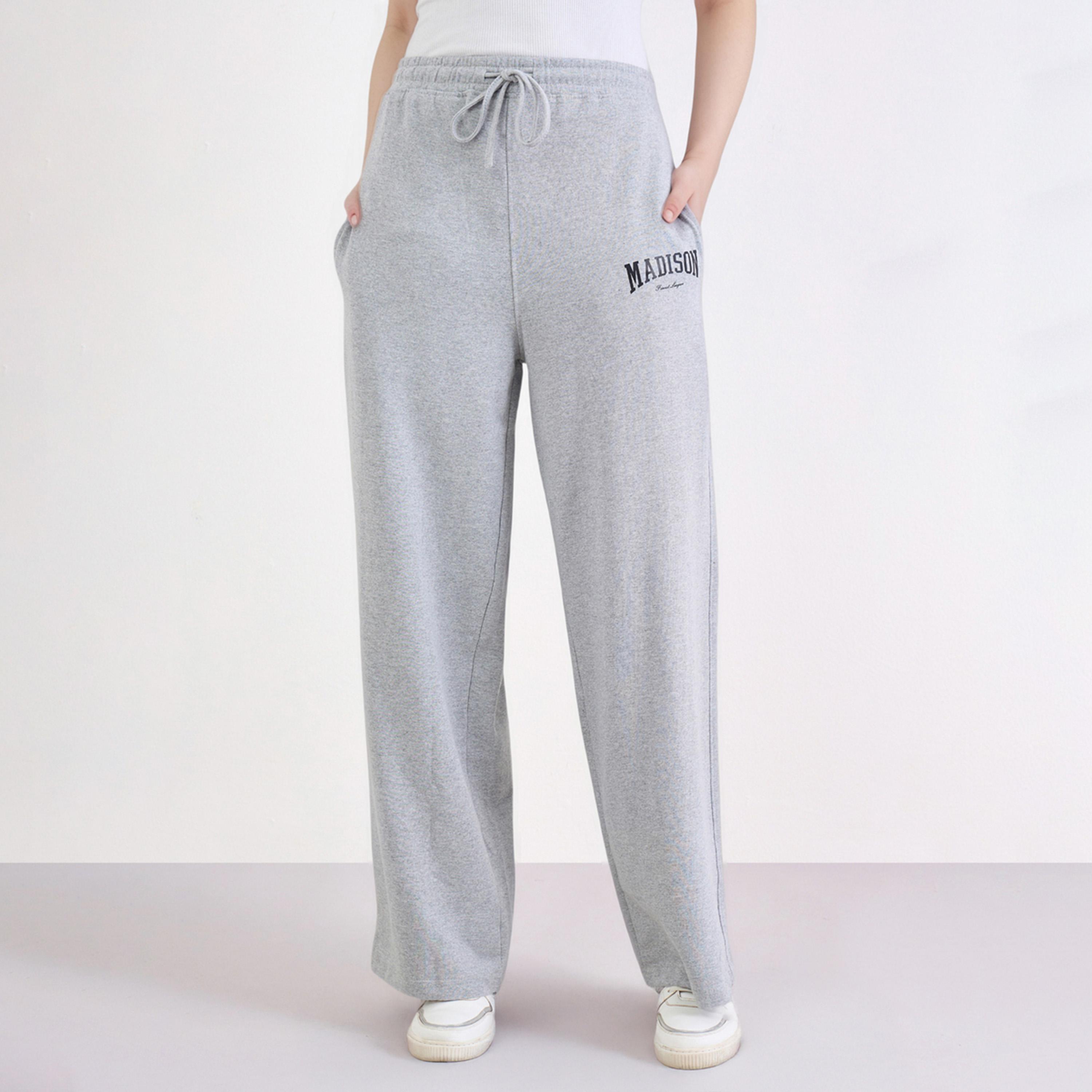 ستايلي - بنطال رياضي رمادي واسع الساق مع رباط-women-clothing-bottoms-joggers-image-1