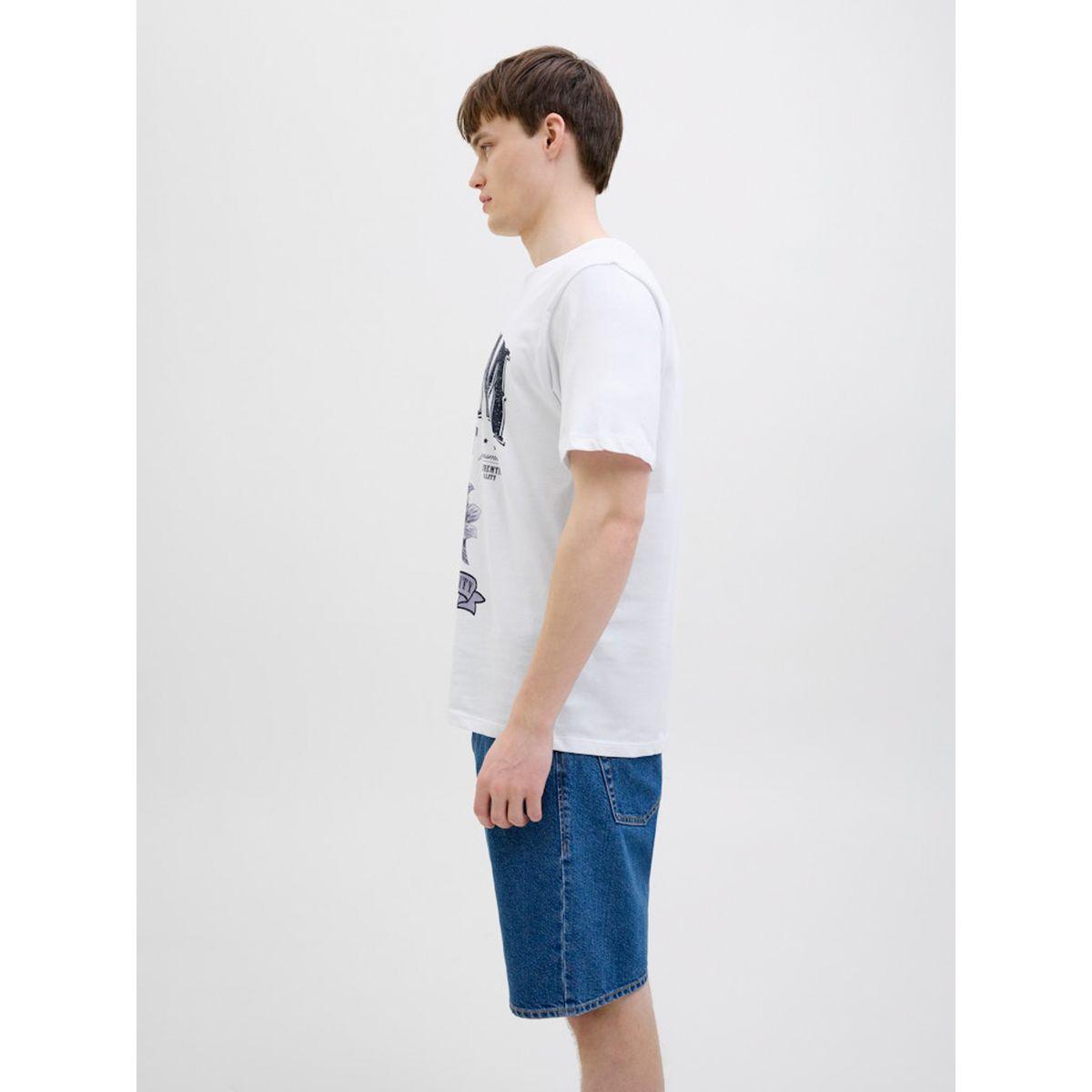 تيشيرت بياقة دائرية وطبعة جرافيك-men-clothing-tshirtsandpolos-tshirts-image-4