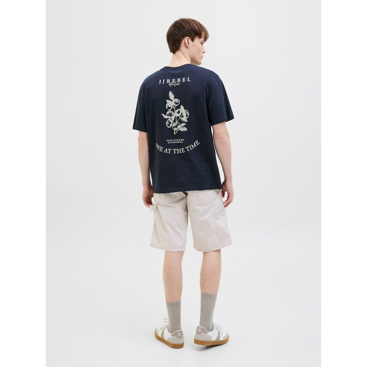 تيشيرت بياقة دائرية وطبعة جرافيك-men-clothing-tshirtsandpolos-tshirts-image-1