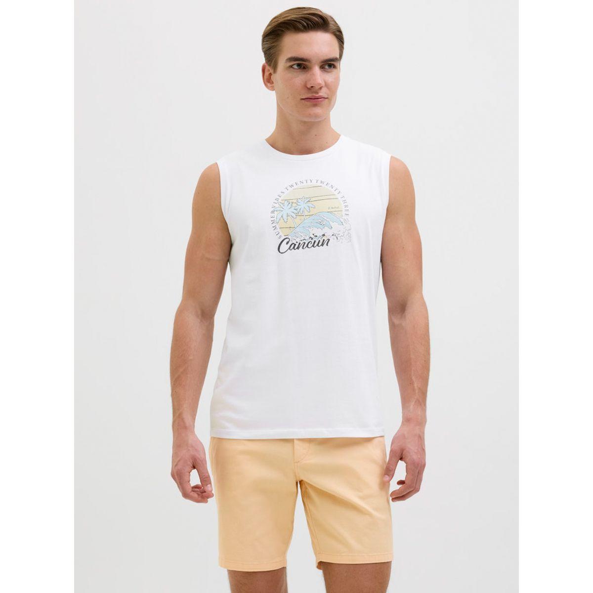 تيشيرت بياقة دائرية وطبعة جرافيك-men-clothing-tshirtsandpolos-tshirts-image-1